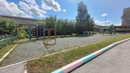 спортивная площадка